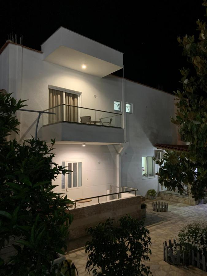 Villa Family Garden Ksamil Exterior foto